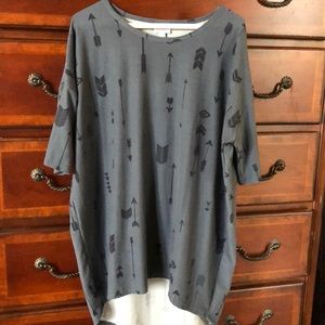 LuLaRoe Irma Size Small. Arrows.